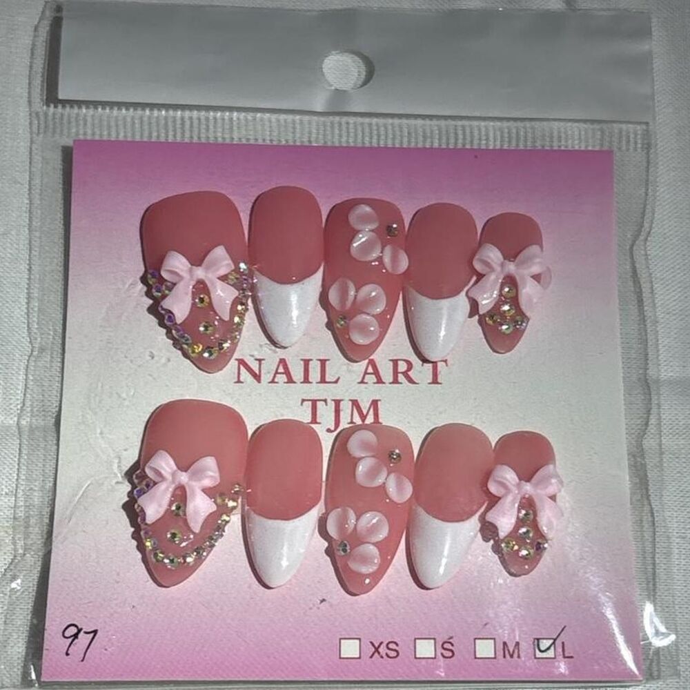 New  TJM press-on nail set in size large
